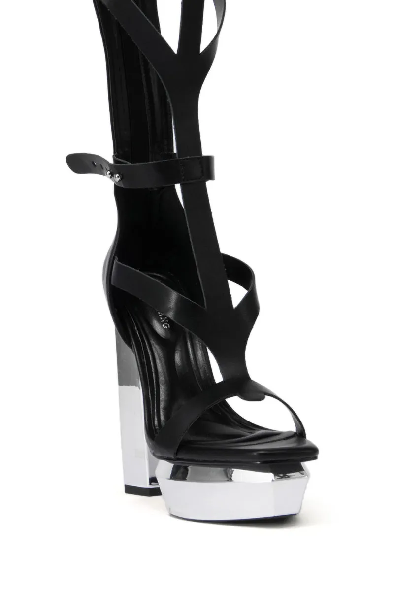 AZALEA WANG DARCELLE BLACK EDGY PLATFORM SANDAL