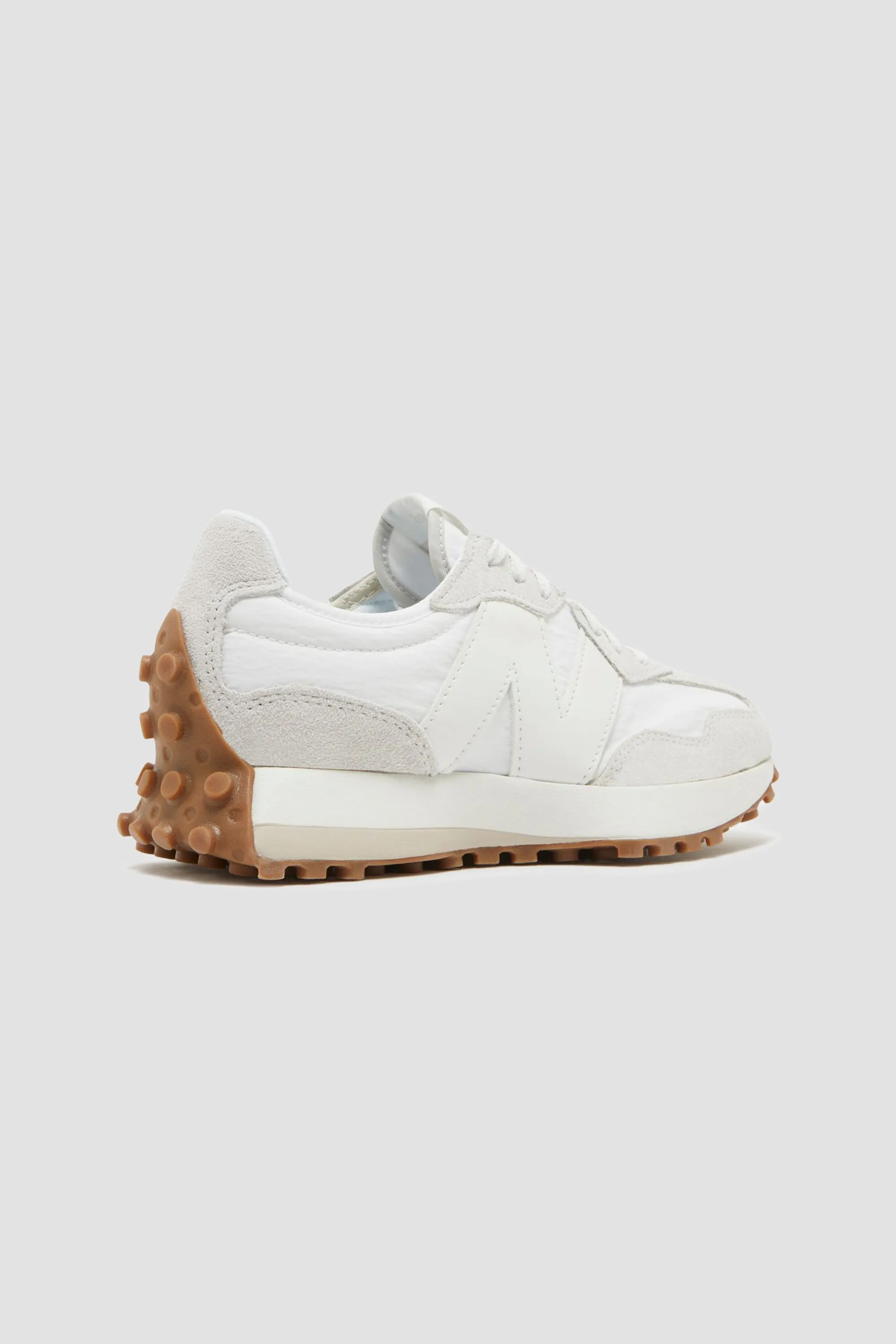 New Balance Women's 327 Sneaker in White/Beige/Gum